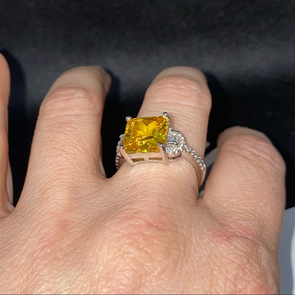 Citrine & White Sapphire Sterling Silver Ring - Picture 11 of 11